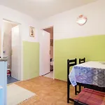 Πανσιόν Split Accommodation 3*