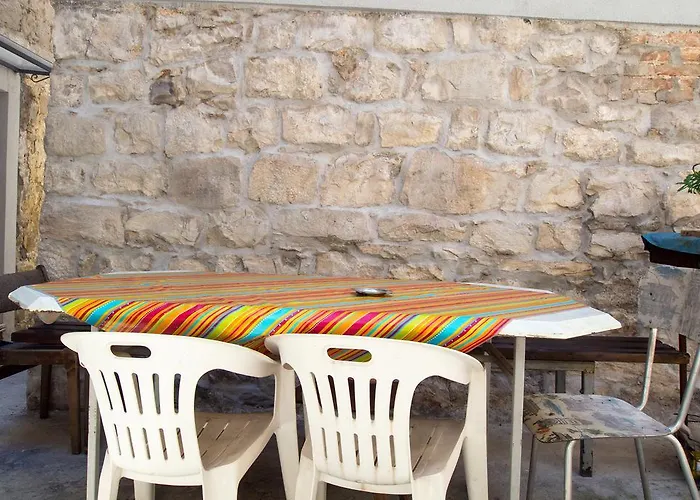 بيت ضيافة Split Accommodation 3*