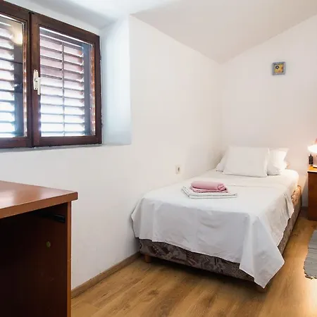 בית הארחה Split Accommodation