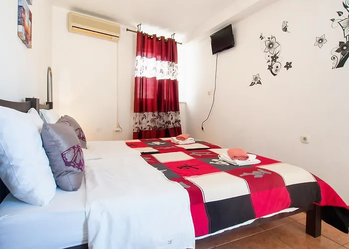 Split Accommodation 3*